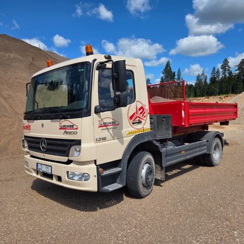 Transporta pakalpojumi ar 13T kravas auto 05