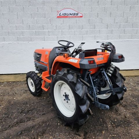 Kubota GT23 3